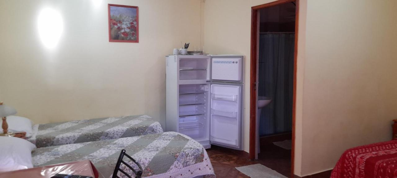 Apartamentos Centricos Пуэрто-Игуасу Экстерьер фото