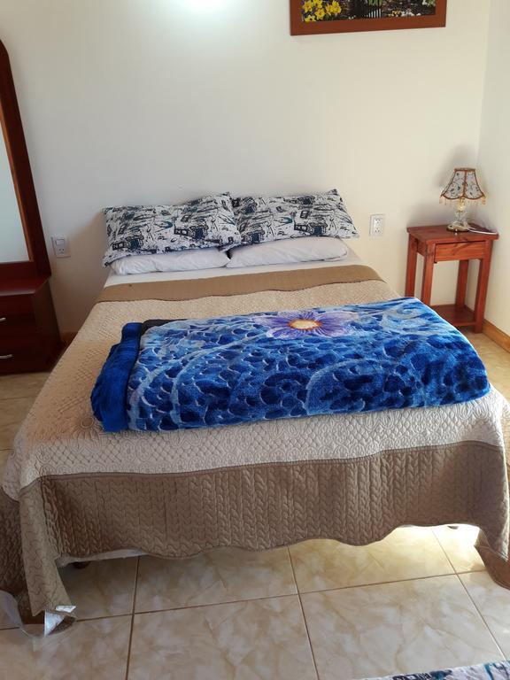 Apartamentos Centricos Пуэрто-Игуасу Экстерьер фото